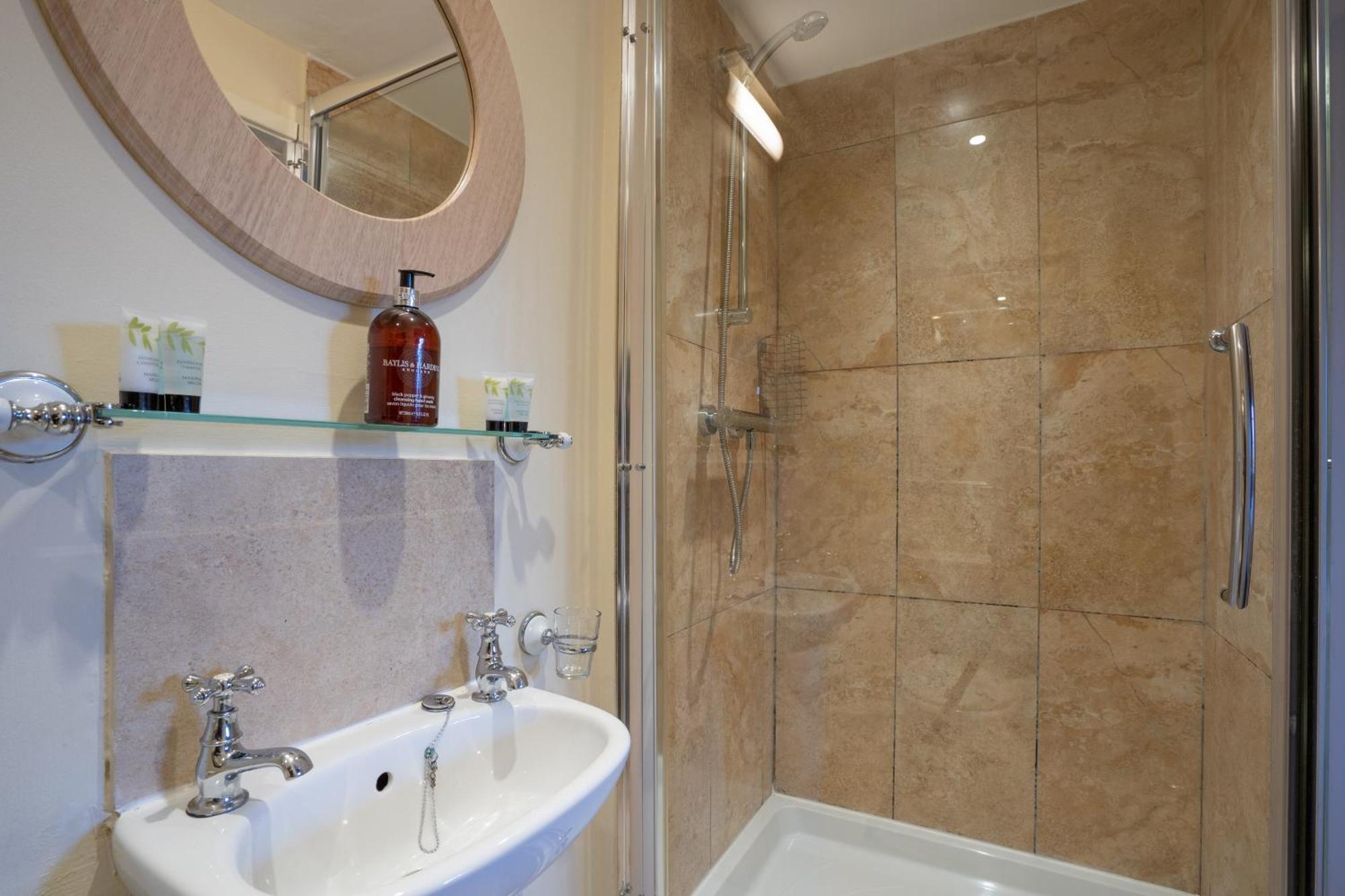 The Bedingfeld Arms Hotel Oxborough Room photo